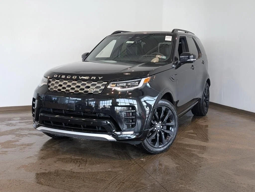 2026 Land Rover Discovery P360 Gemini Edition's photo