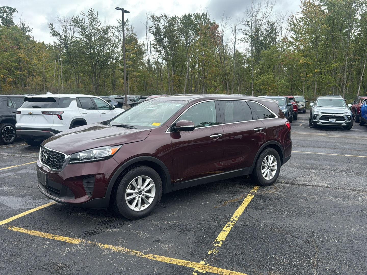 Used 2019 Sangria Kia LX image 4