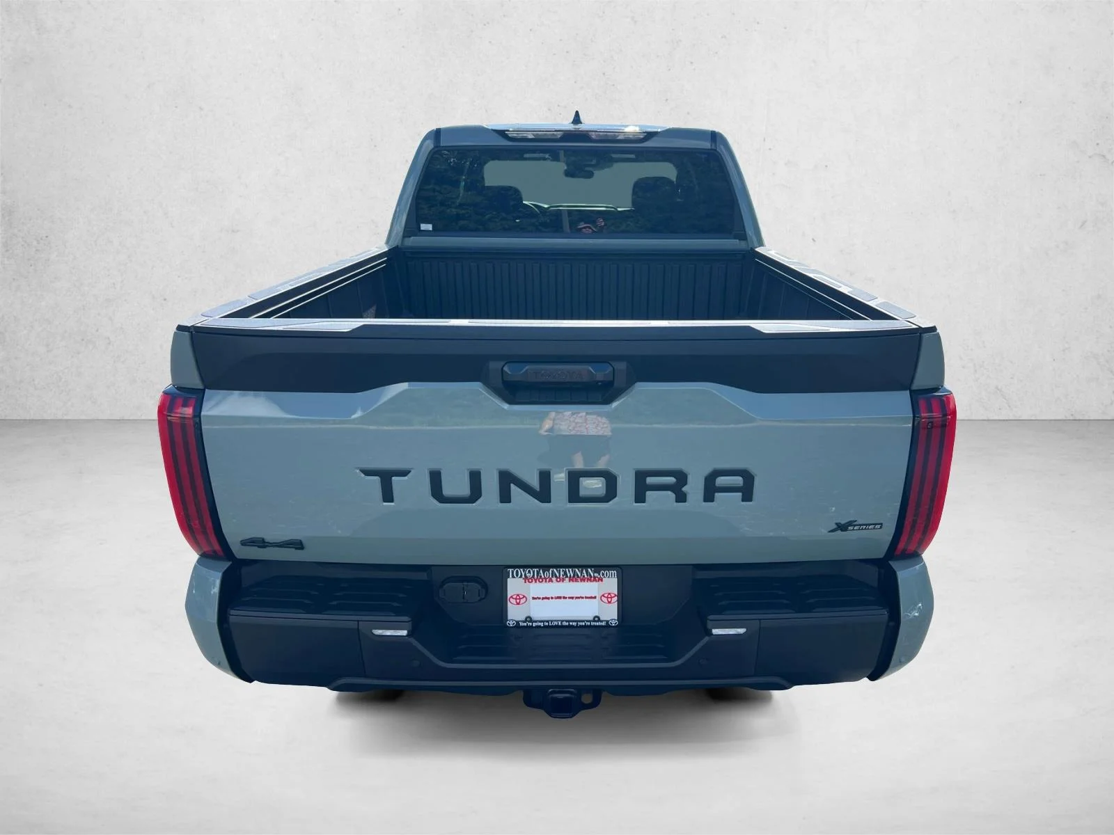 New 2025 Lunar Rock Toyota SR5 image 4