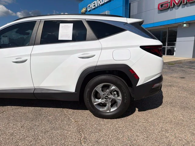 Used 2024  Hyundai SEL image 4