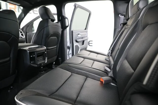 New 2026 Bright White Clear-Coat Exterior Paint RAM Laramie image 19