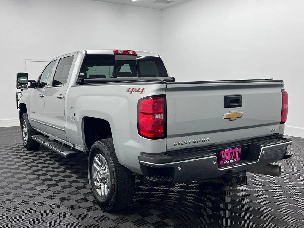 Used 2017 Silver Ice Metallic Chevrolet LTZ image 3