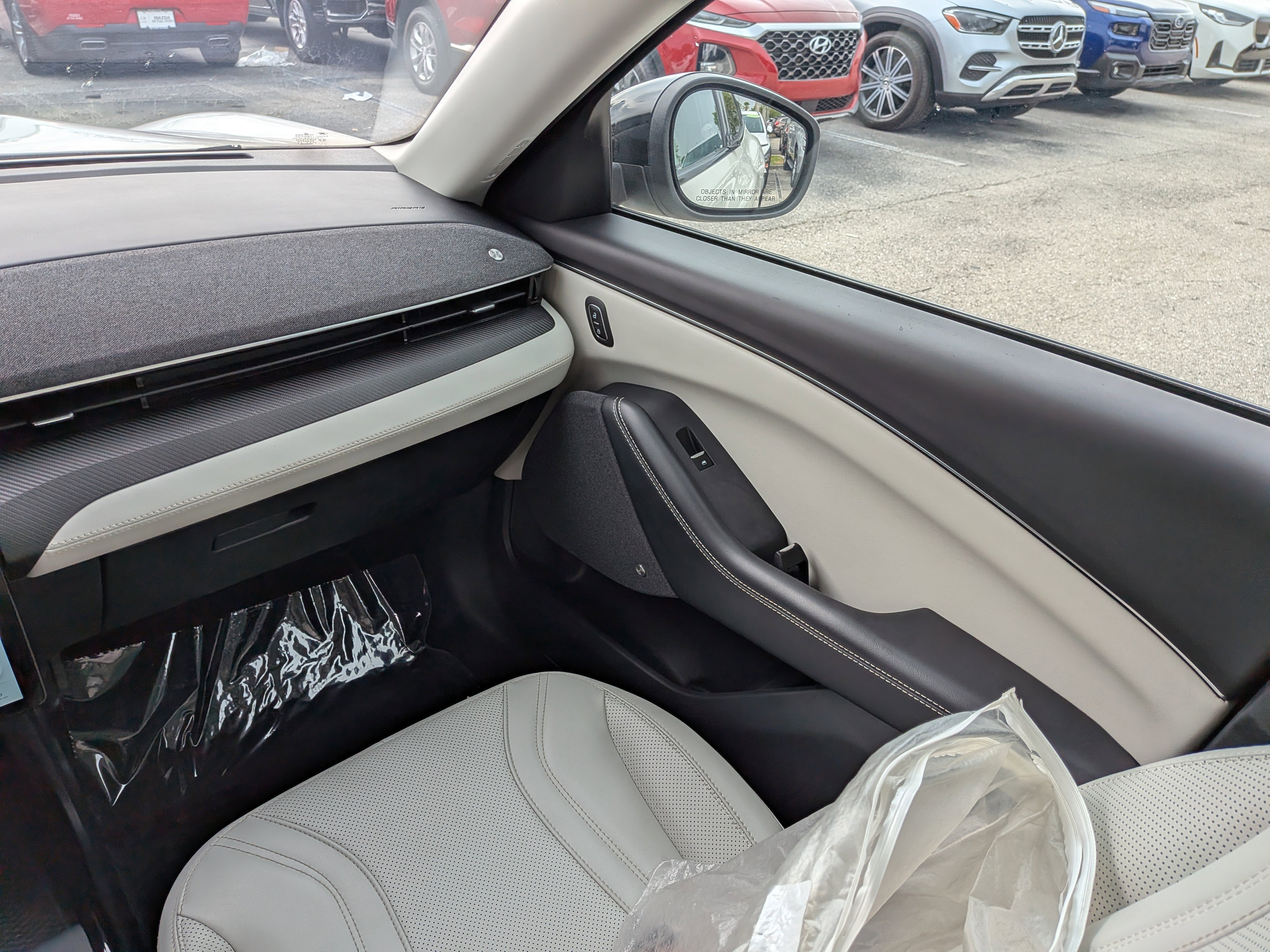 2022 Ford Mustang Mach-E Premium RWD - Photo 19