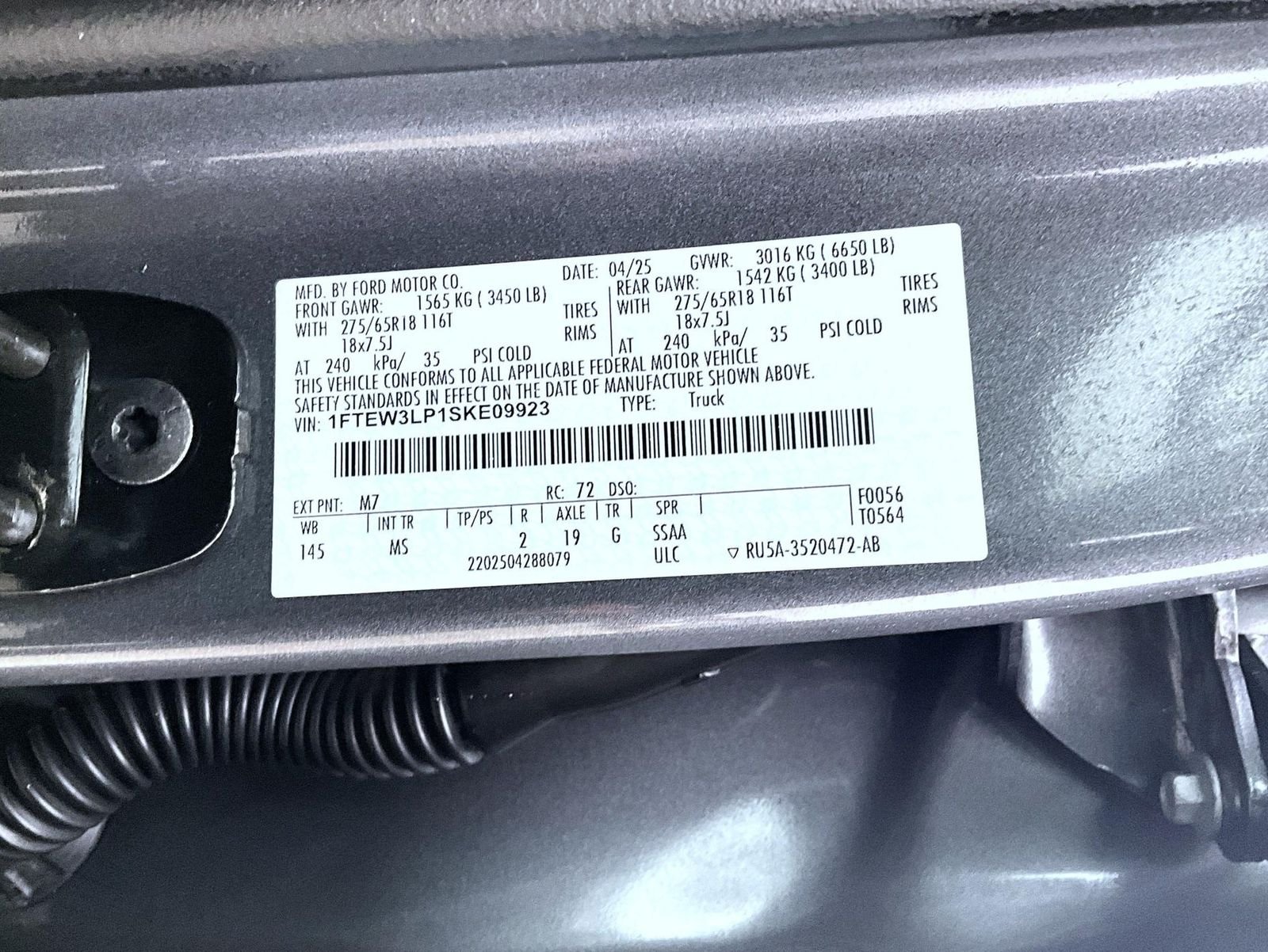 Used 2025 Gray Ford XLT image 27