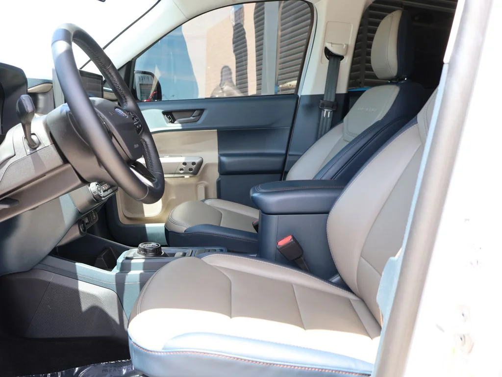 Certified Used 2025 White Metallic Ford Lariat image 23