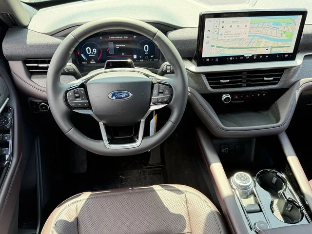 New 2026 Agate Black Metallic Ford Platinum™ image 25