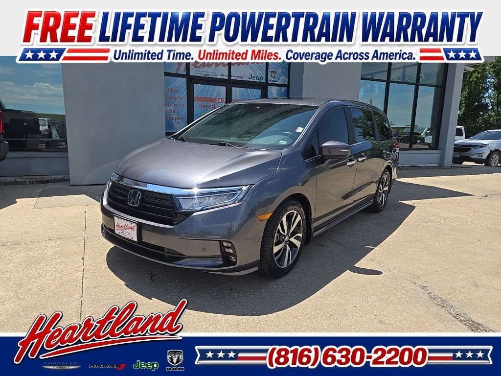 Used 2021  Honda Touring image 1