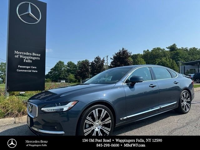 2023 Volvo S90