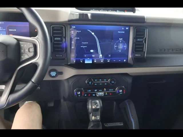 Used 2023 Blue Ford Wildtrak image 21
