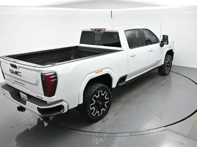 Used 2024 Summit White GMC AT4 image 38