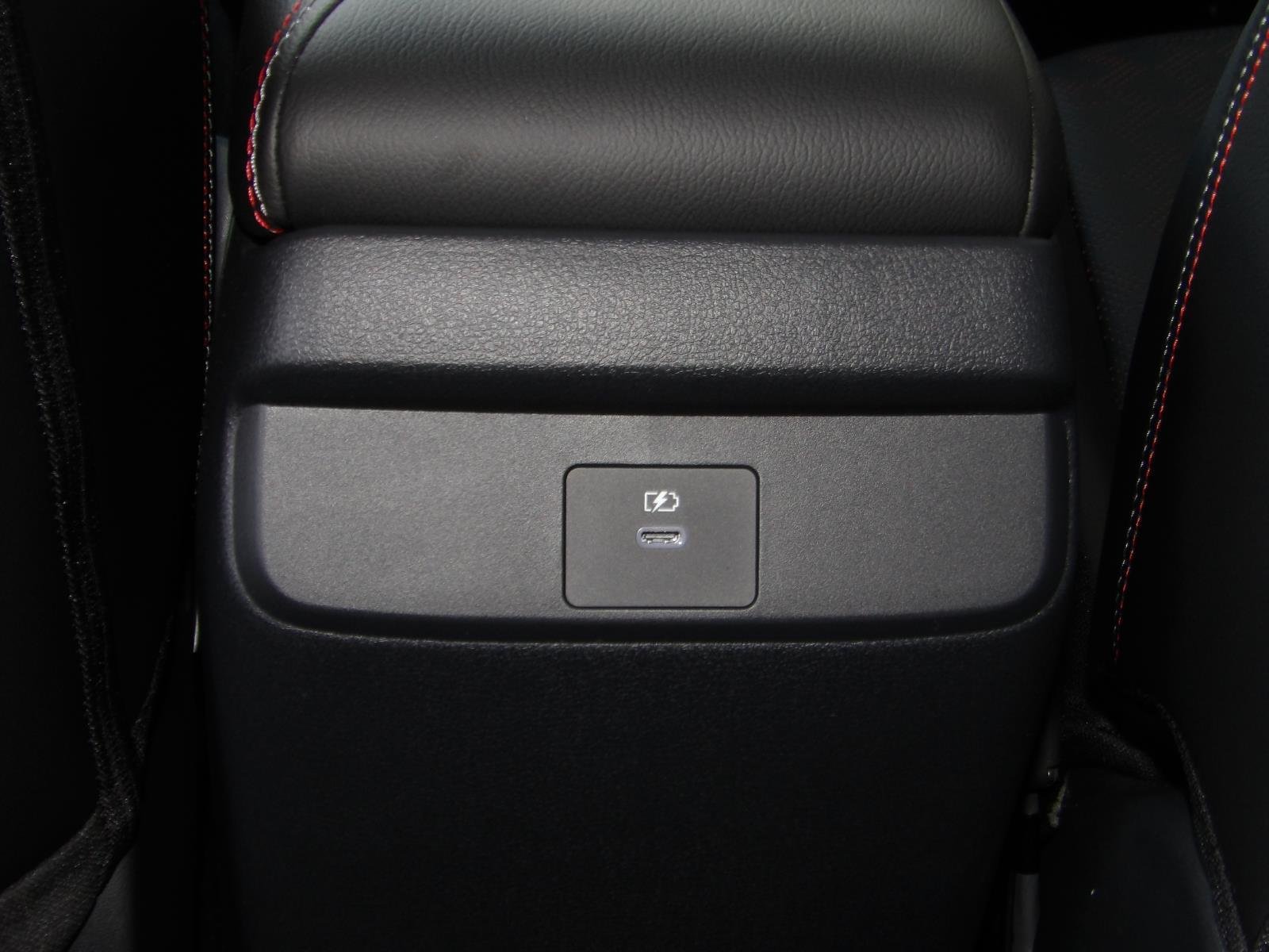 New 2026 Atlantic Gray Metallic / Super Black Two-tone Nissan SR image 23