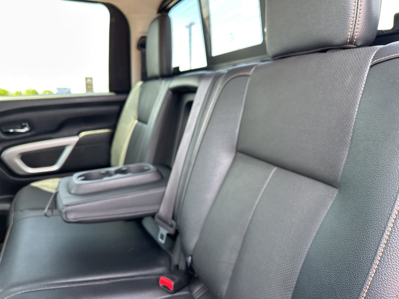 Used 2019 Gray Nissan SL image 21