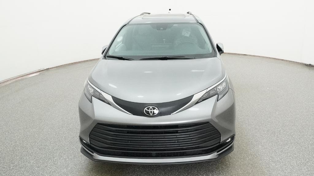 New 2026 Heavy Metal Toyota XLE image 10