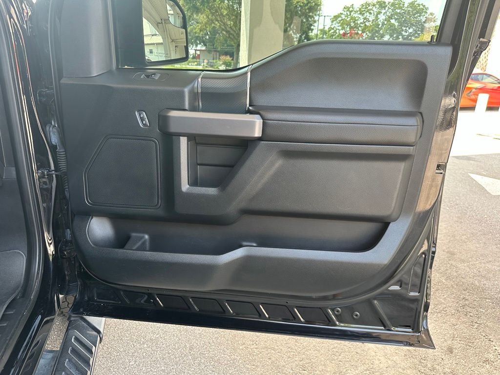 Used 2020 Black Ford XLT image 35