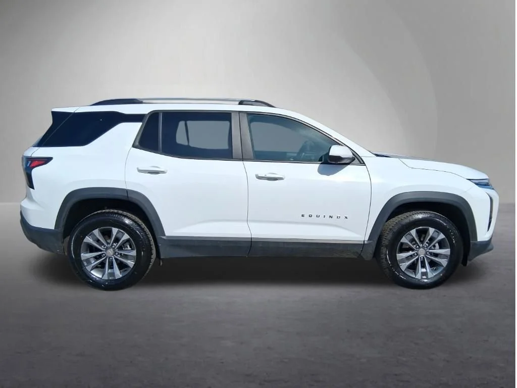 Used 2025 Chevrolet Equinox LT with VIN 3GNAXPEG6SL184582 for sale in Red Wing, Minnesota