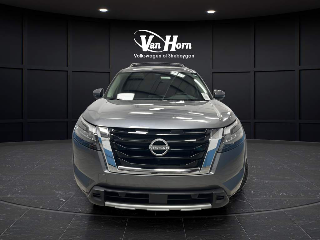Used 2025 Gun Metallic Nissan SL image 2