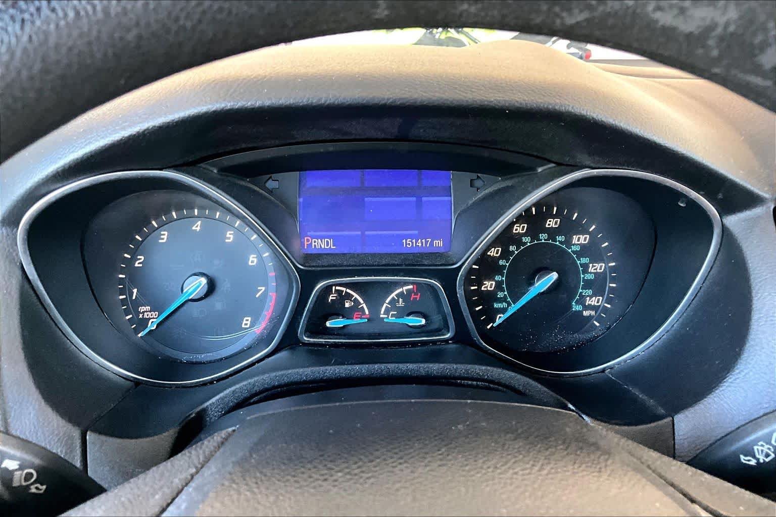 Used 2014 Sterling Gray Metallic Ford SE image 24