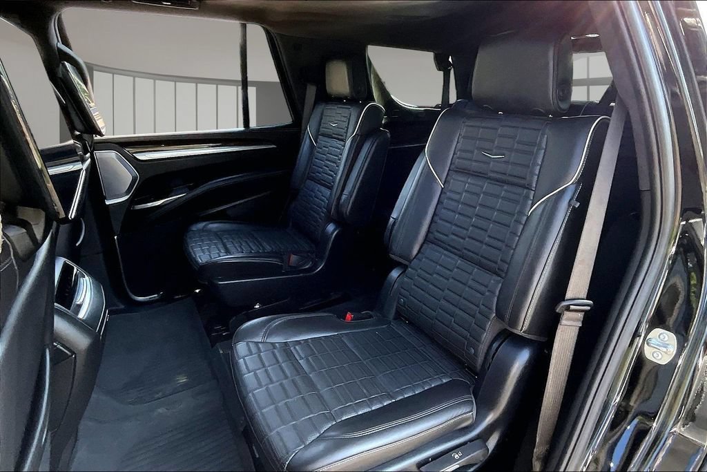 Certified Used 2025 Black Raven Cadillac Sport Platinum image 28