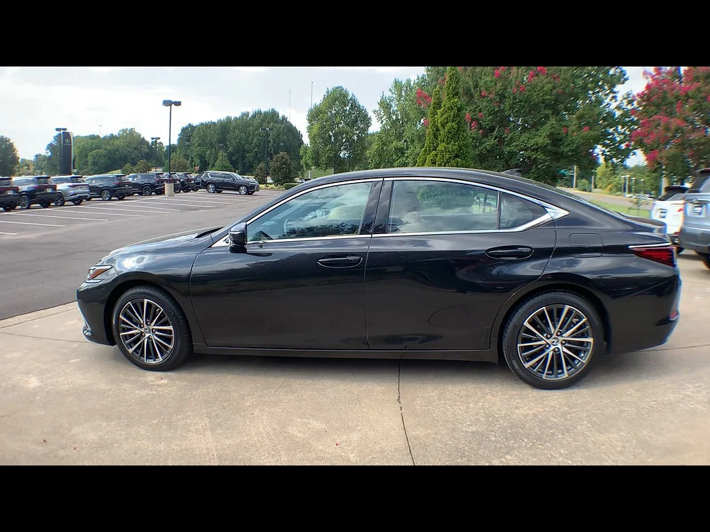 Certified Used 2025 Caviar Lexus 350 image 5