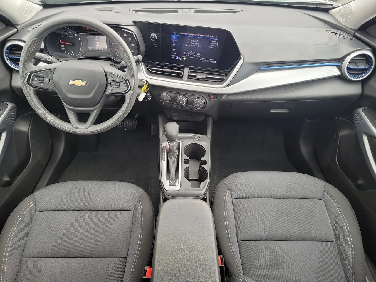 Used 2025 Gray Chevrolet LS image 13