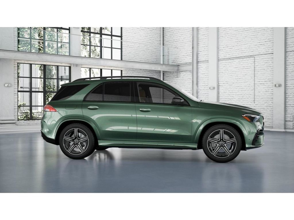 New 2026 MANUFAKTUR Ireland Mid Green Metallic Mercedes-Benz GLE 450 image 15