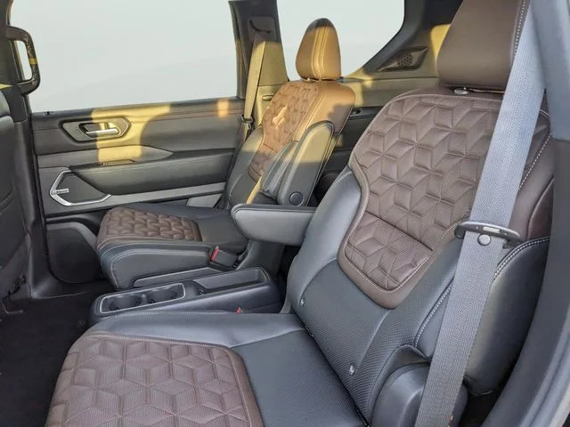 2026 Nissan Armada Platinum Reserve - Photo 14