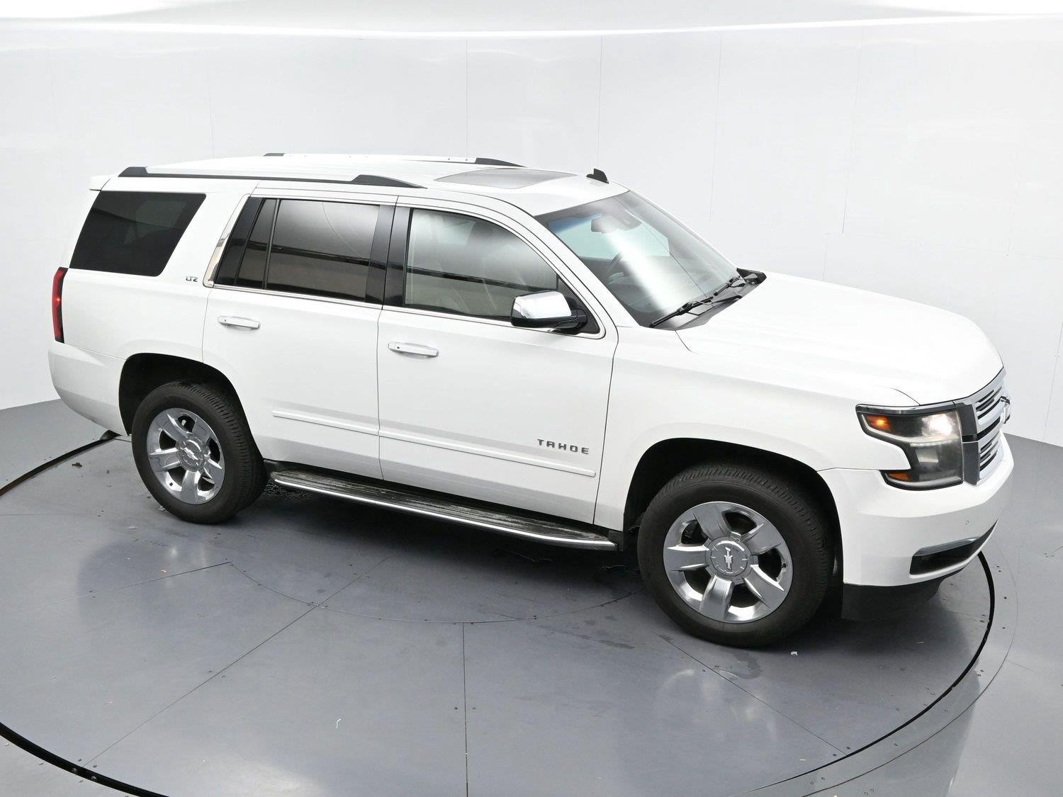 Used 2015 SUMMIT WHITE Chevrolet LTZ image 39