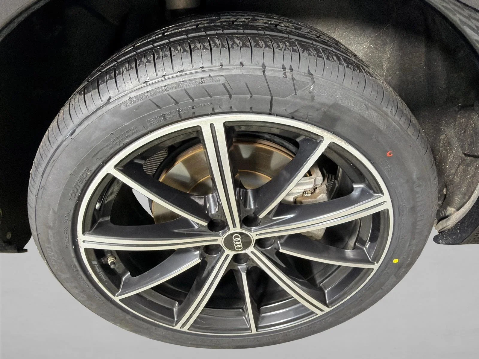 Used 2023 Mythos Black Metal Audi Premium Plus image 19