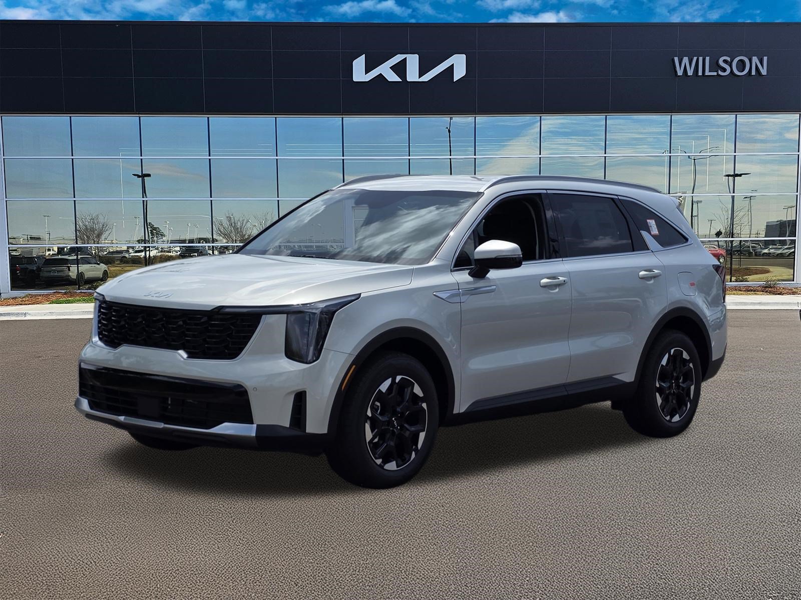 New 2026 Ivory Silver Kia S image 4