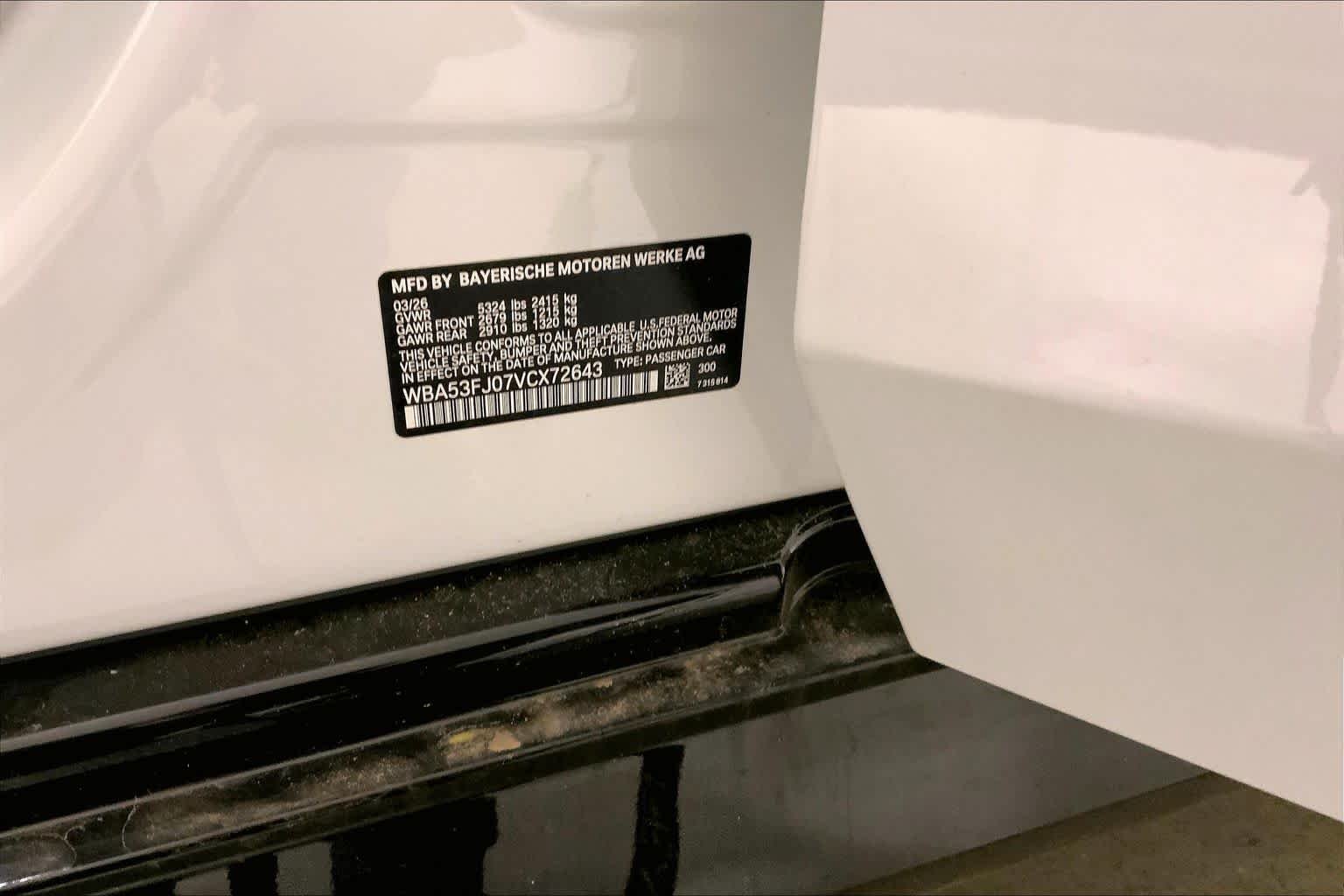 New 2027 300/Alpine Whit BMW 530i xDrive image 21