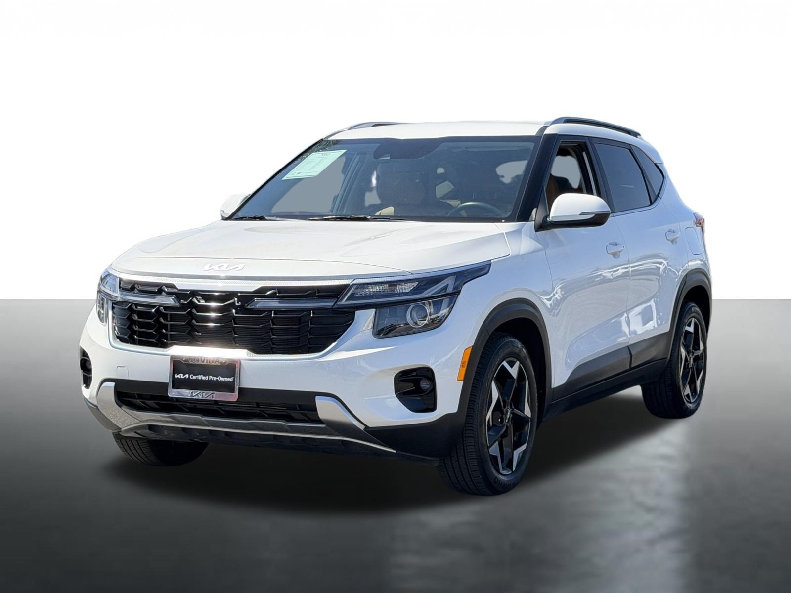Certified Used 2024 Snow White Pearl Kia EX image 4