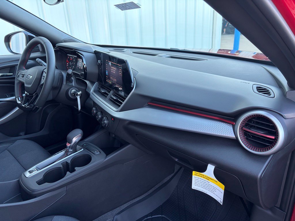 2026 Chevrolet Trax RS - Photo 18