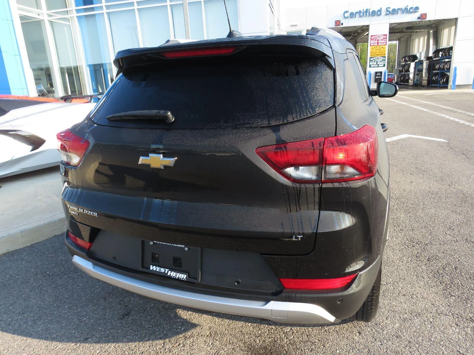 Used 2026 Mosaic Black Metallic Chevrolet LT image 7