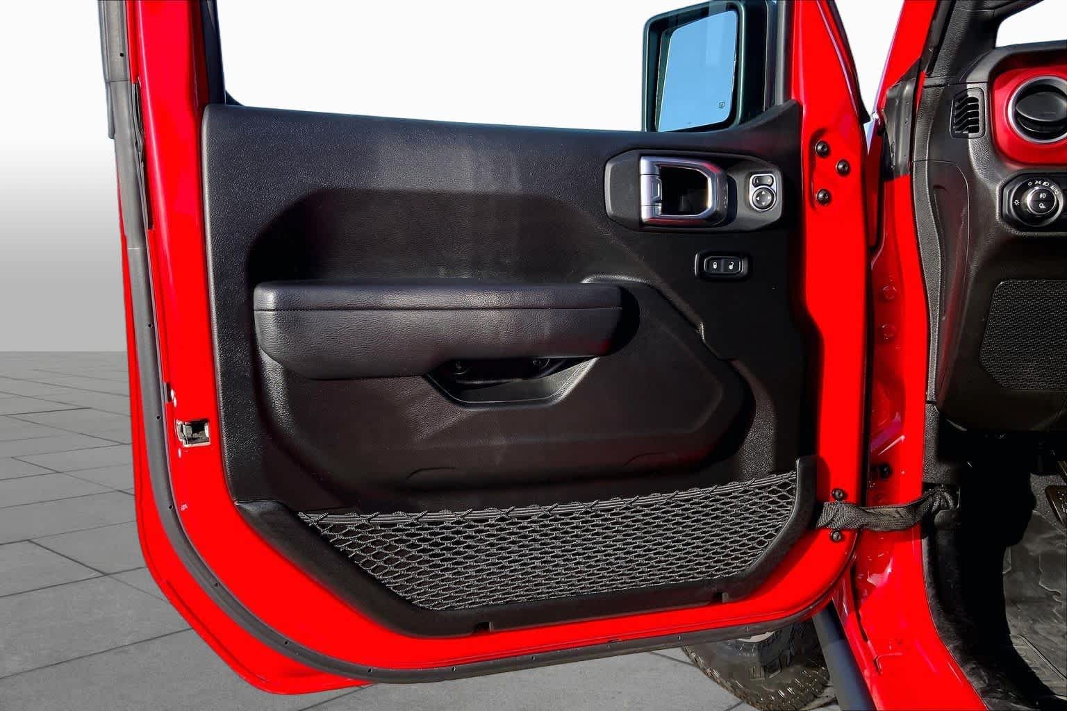 Certified Used 2023 Firecracker Red Clearcoat Jeep Rubicon image 22