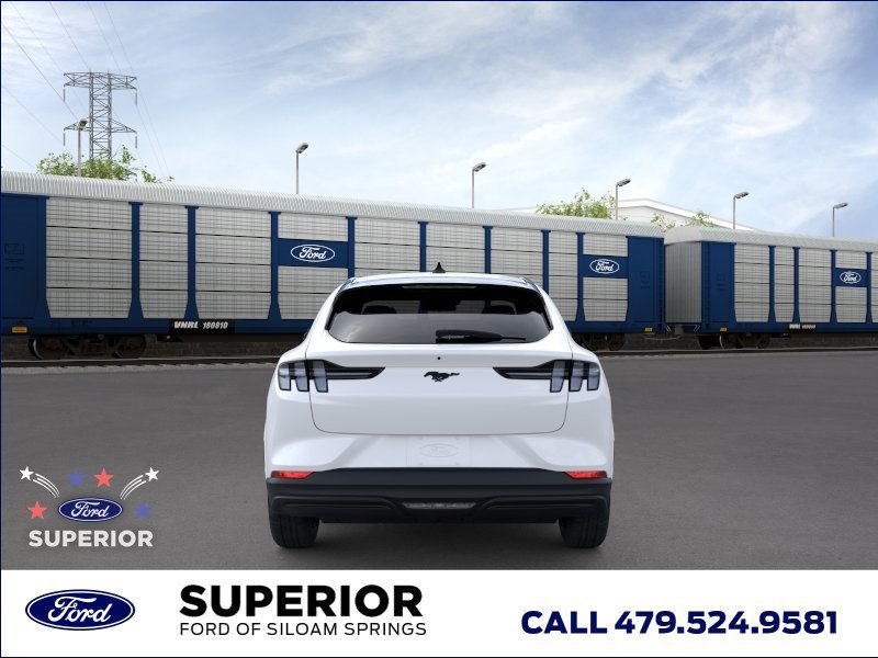 New 2026 Star White Metallic Tri-coat Ford Premium image 5
