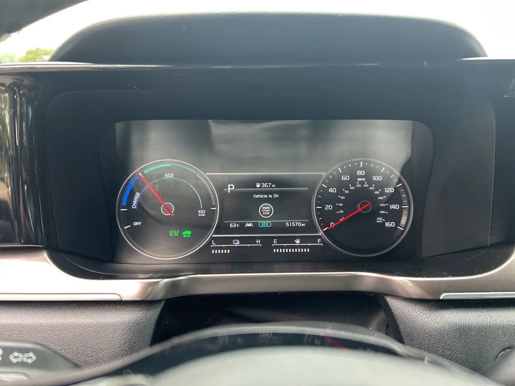 Used 2022 Blue Kia S image 19