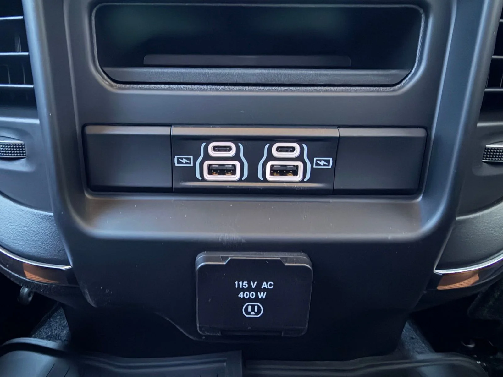 New 2026 Silver-Zynith Exterior Paint RAM Laramie image 33