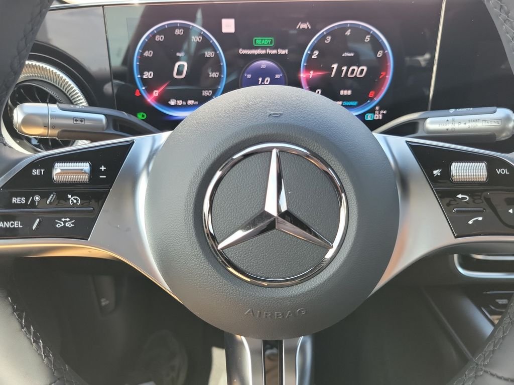New 2027 Polar White Mercedes-Benz CLA 220 image 20