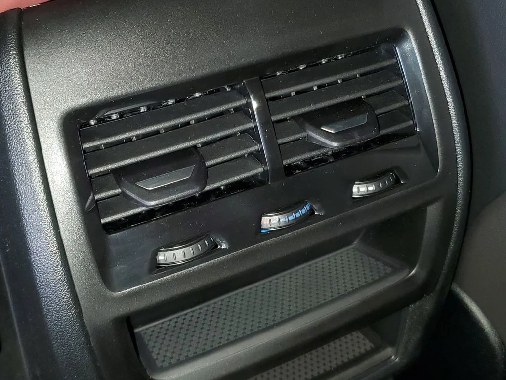 New 2027 Black Sapphire Metallic BMW xDrive40i image 12