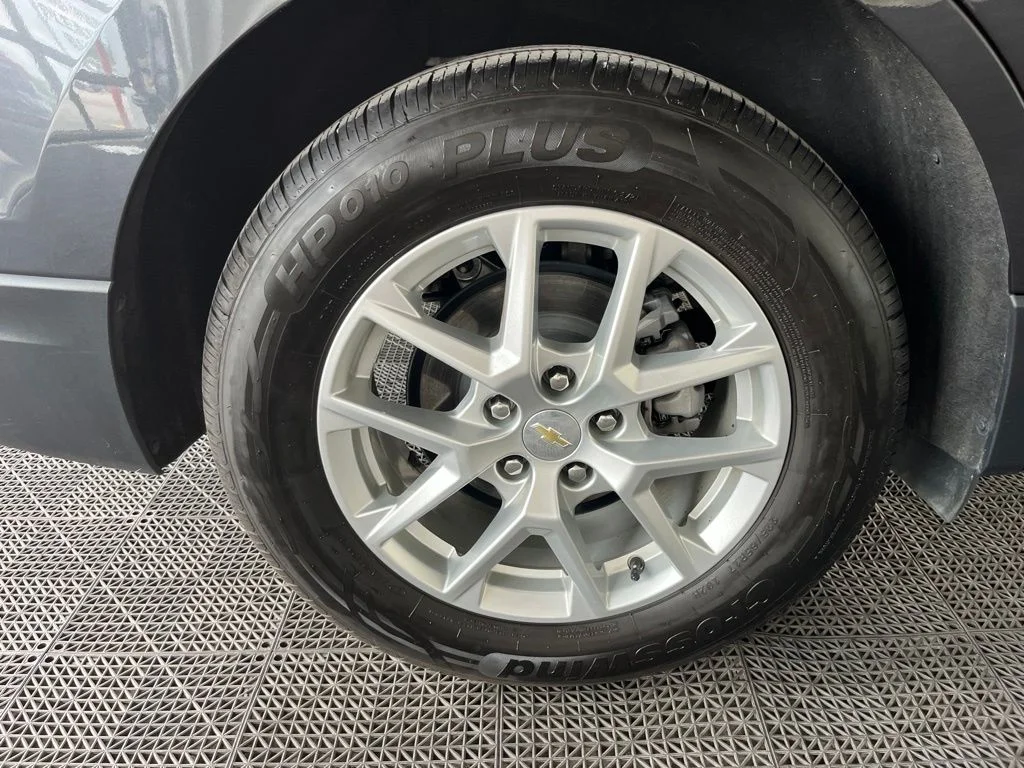 Used 2022 Gray Chevrolet LS image 23