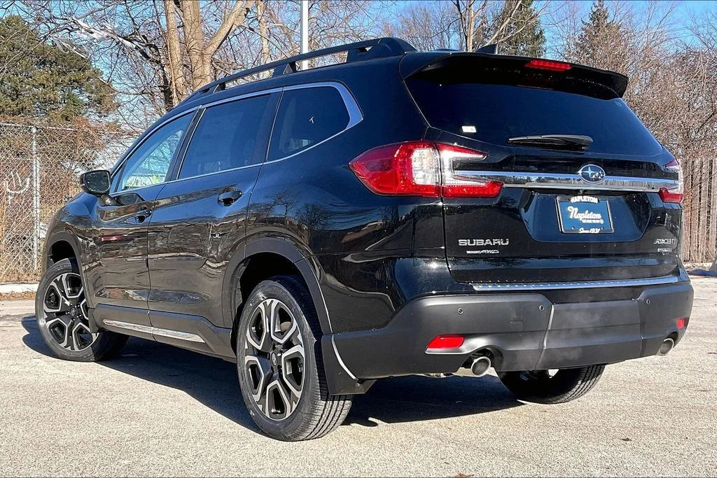 New 2026 CRYSTAL BLACK SILICA Subaru Limited 8-Passenger image 3