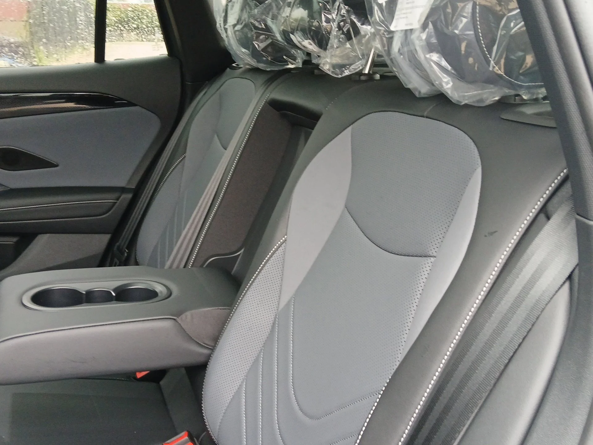 New 2026 Platinum Gray Metallic Volkswagen SE R-Line Black image 22