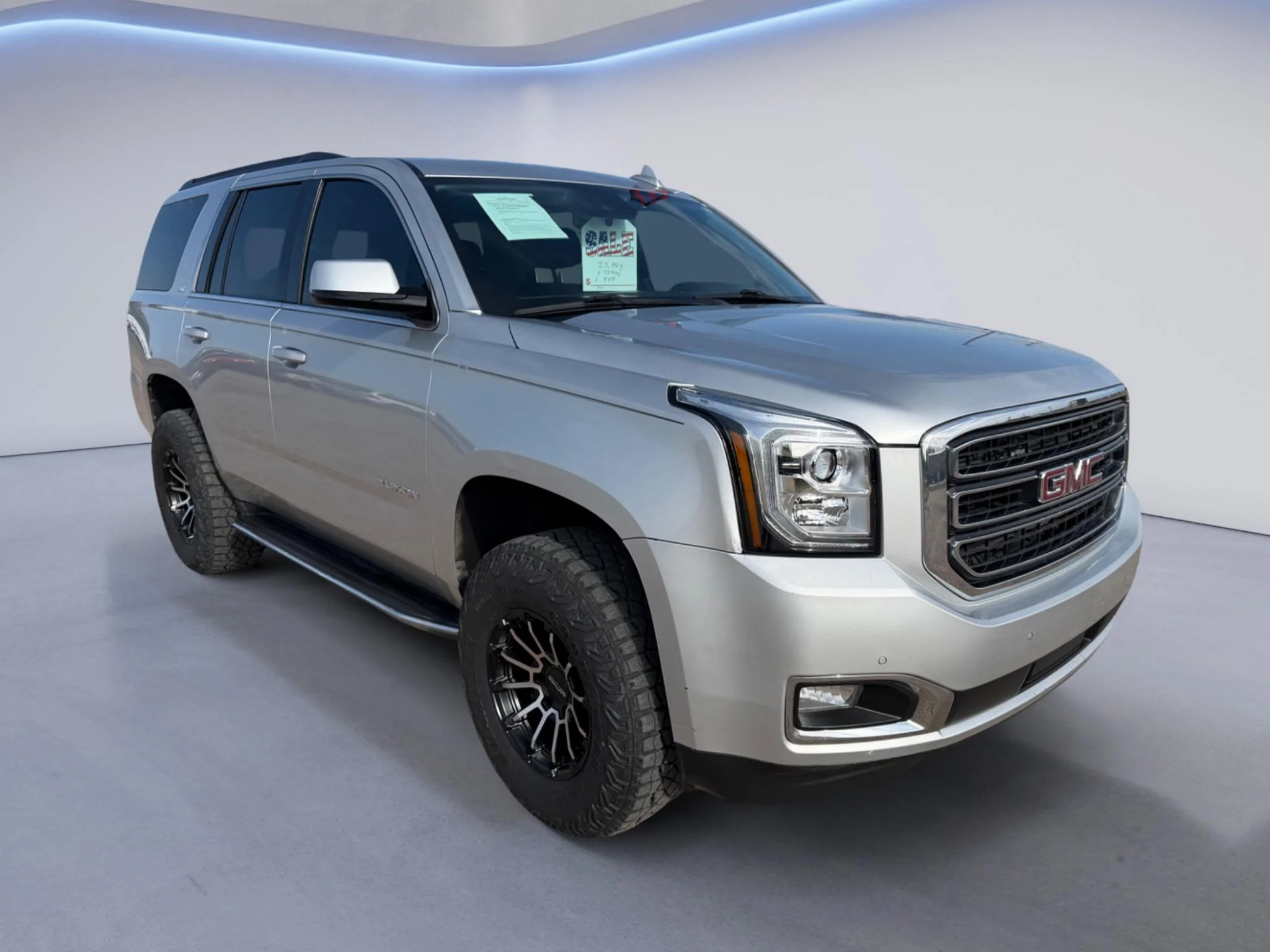 Used 2020 Quicksilver Metallic GMC SLT image 3