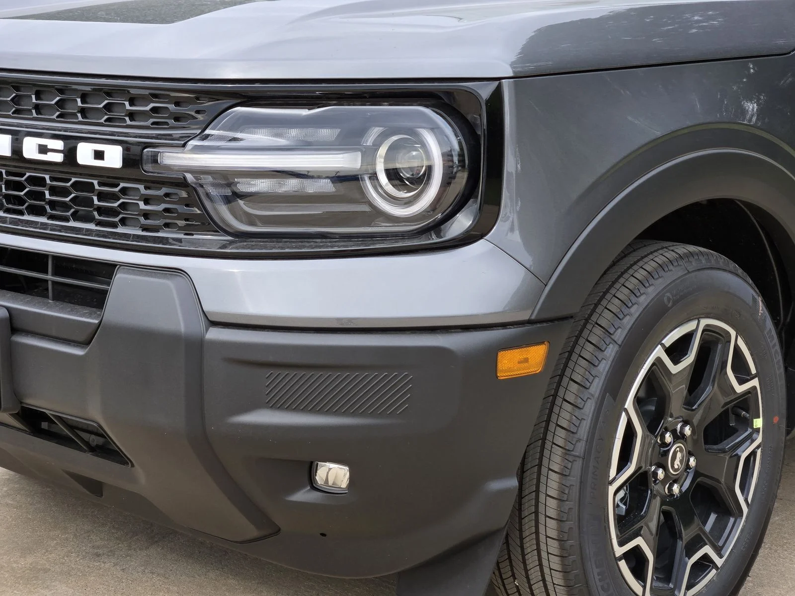 New 2026 Carbonized Gray Metallic Ford Outer Banks® image 5