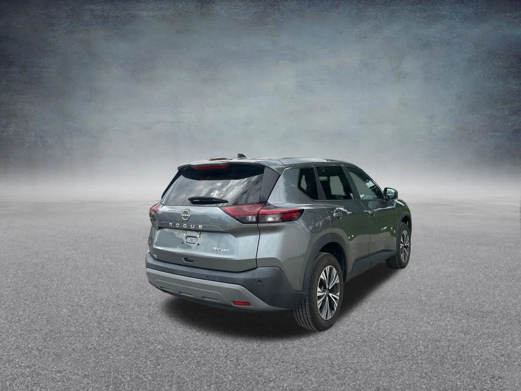 Used 2023 Gun Metallic Nissan SV image 32