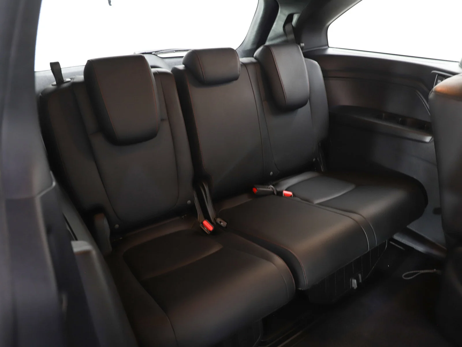 Used 2025 SONIC GRAY Honda Sport-L image 14