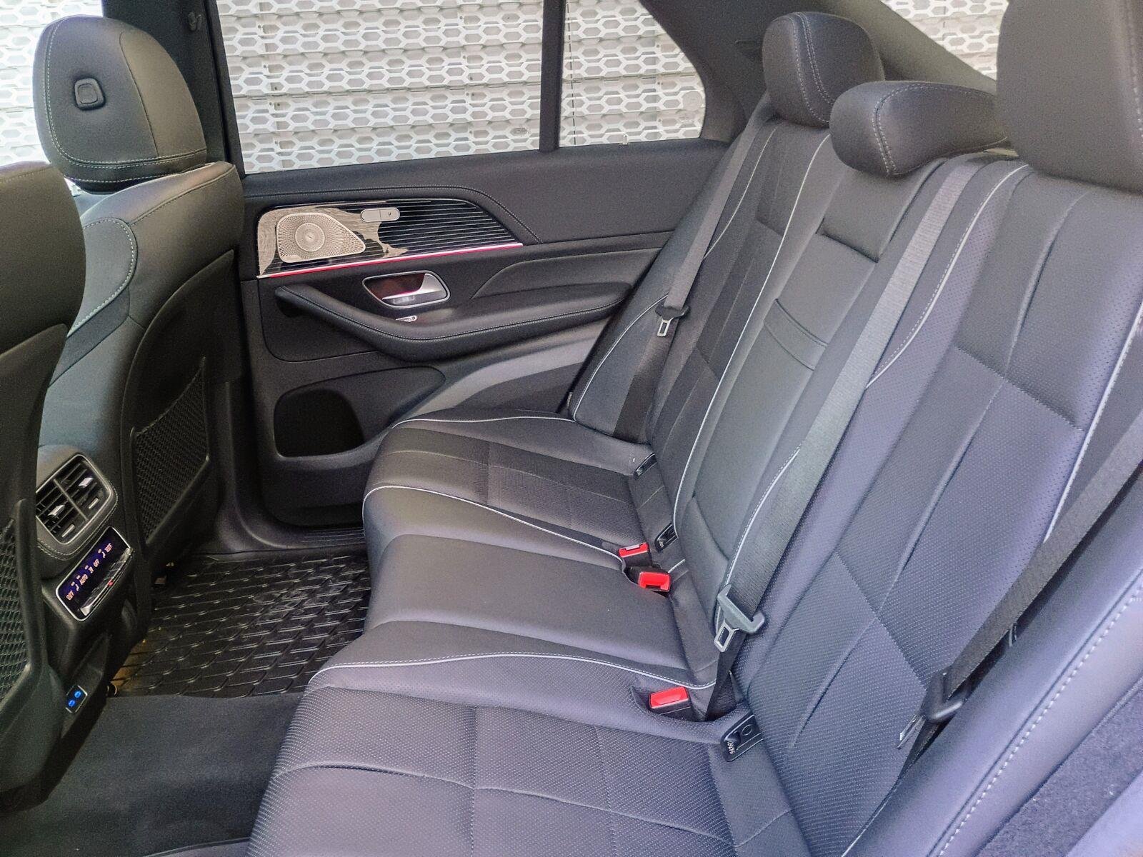 Used 2024 Black Mercedes-Benz GLE 450 image 7