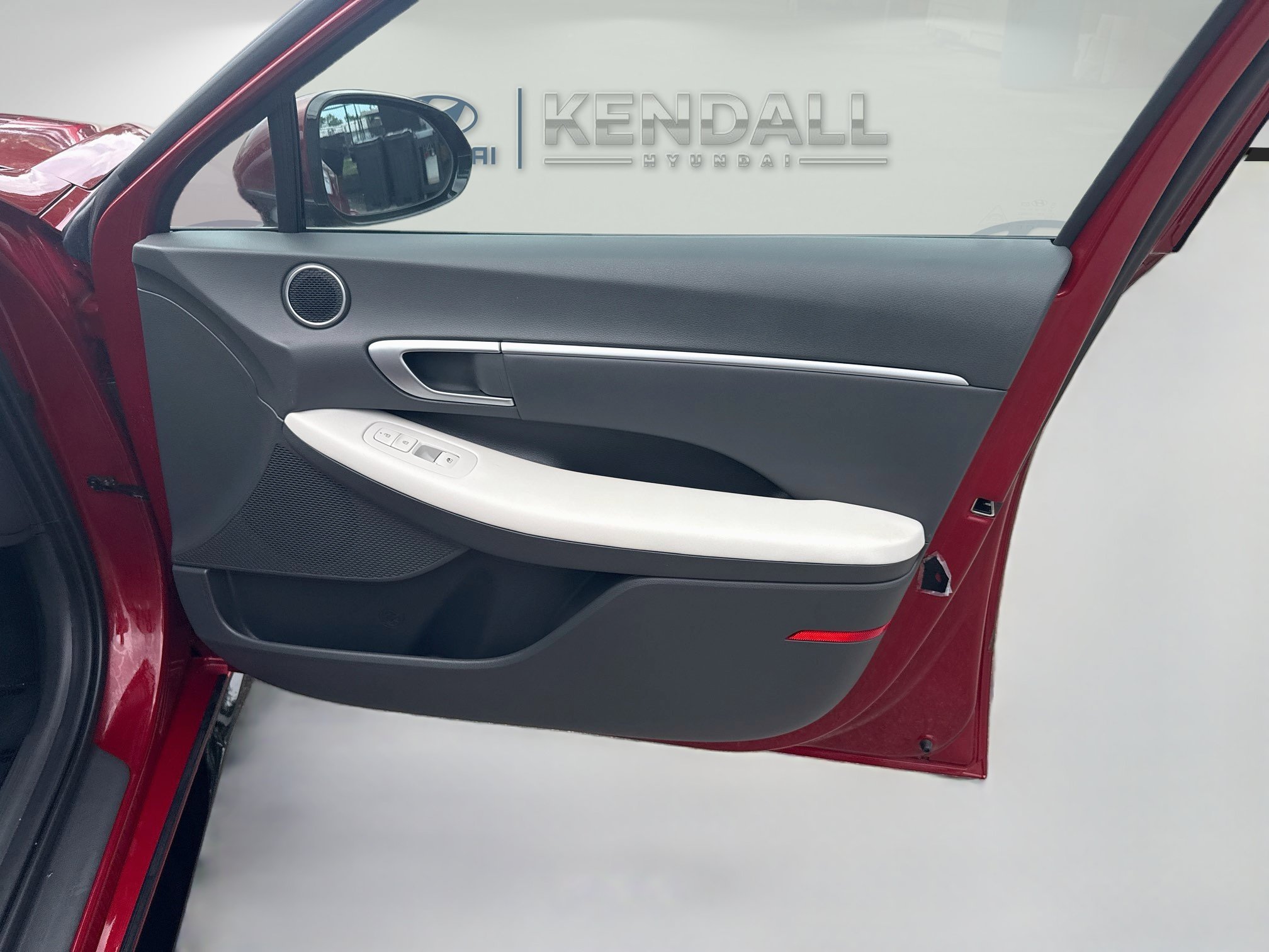 Used 2024 Ultimate red Hyundai SEL image 30