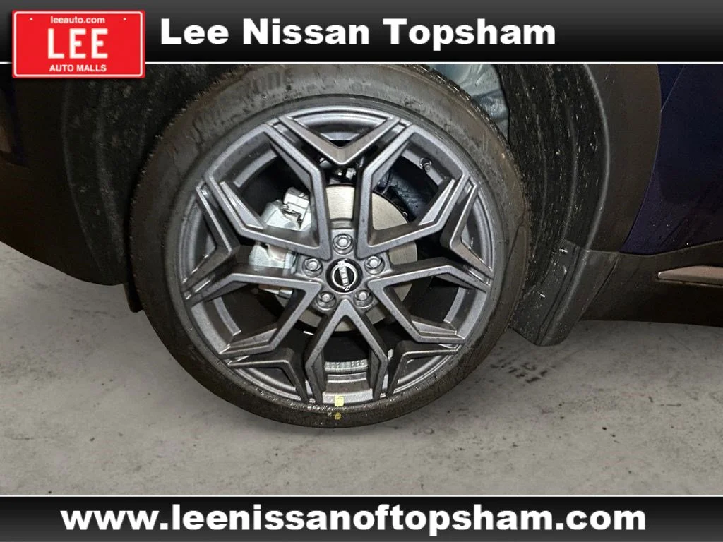 New 2026 Deep Blue Pearl Nissan SR image 15
