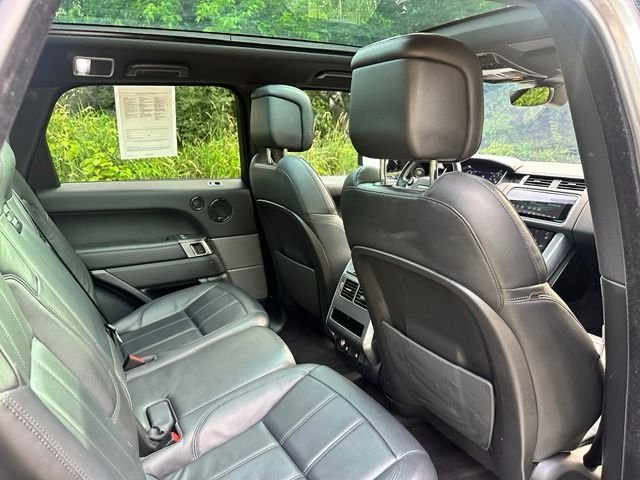 Used 2021 Eiger Gray Metallic Land Rover SE image 21